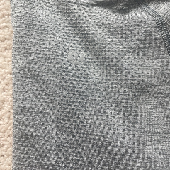 Lululemon race Length long sleeve shirt - Picture 2 of 2